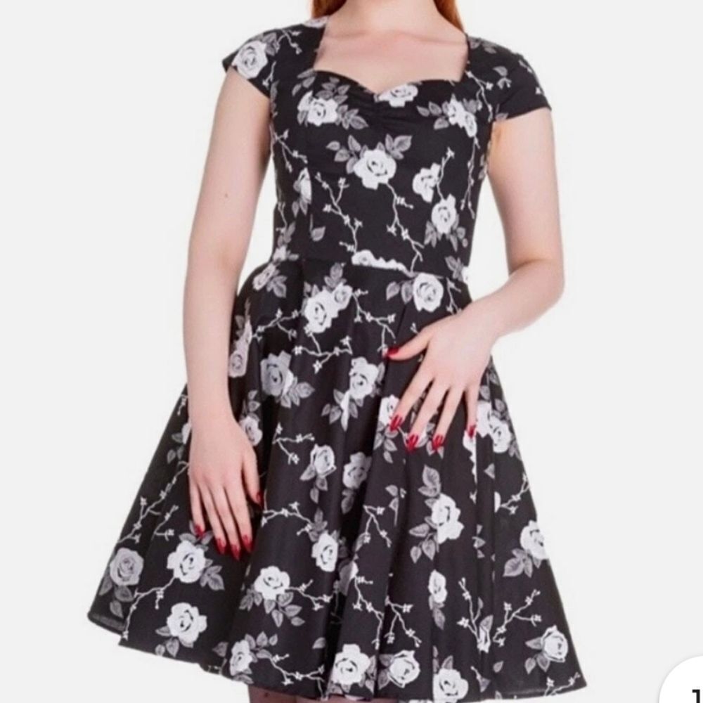 Hell Bunny Vixen Natalia Floral Black and White Dress